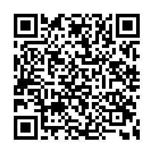 那男人太…太…用帅字形容他简直有点儿低级了二维码生成