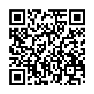 那男子还没有接触到那散发着金色光芒的碎片二维码生成