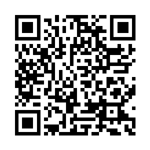 那男孩仿佛为了验证自己说的不是假话一般二维码生成