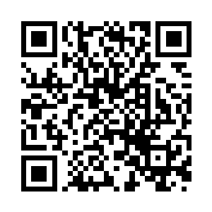 那白希的脖子上竟出现几道青红色的印记二维码生成