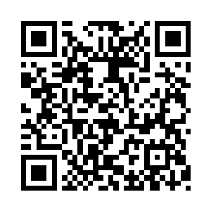 那辆耍够了威风的大型卡车却猛地一转方向二维码生成