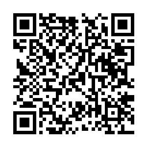 那边已经在最近的一座城市隐藏起来等待接应巴克二维码生成