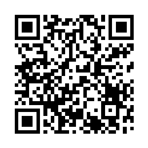 那边的嗜金魔商人却是发出痛心的哀号二维码生成