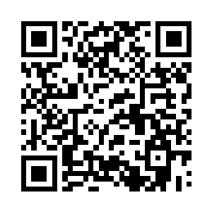 那青年下了车后指着前门几十处房子道二维码生成