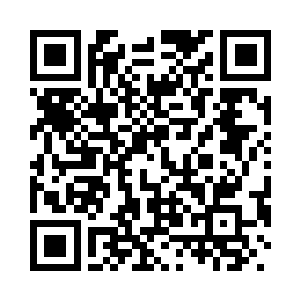 那黑袍男子方才从地面上爬了起来二维码生成