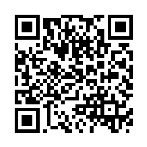 郑晓水看到了何振南和另外两个人二维码生成