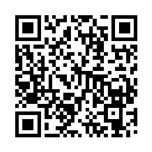 里教女主角打拳的两位拳击教练之一二维码生成