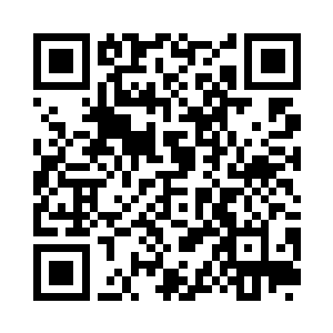 重葵已经从护卫的间隙之间走出去了二维码生成