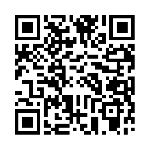 金属铁蹄在荒野地面上刮出两道长达一米的沟二维码生成