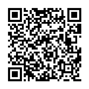 金球奖的剧情类影后朱迪和音乐喜剧类影后海伦二维码生成