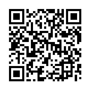 钱师傅捧着黑色的盒子回到办公桌前二维码生成