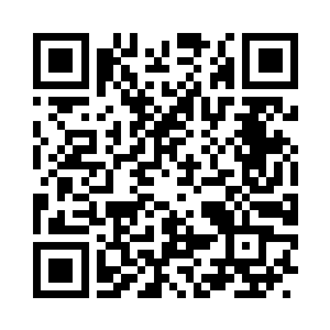 铁战自灵玉当中取出几张兽皮铺在地上二维码生成