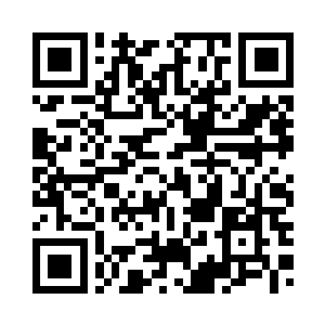 锋利的牙齿死死地卡在他的手腕处二维码生成
