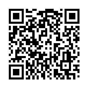 镇海楼上所有人看到秦宇抱着最后一个木斗二维码生成