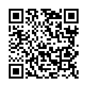 长发黑腿的身体一个翻腾落在了地面之上是二维码生成