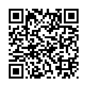 门上的裂纹已经从肉眼几乎看不到二维码生成