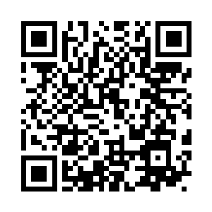 闫跃进一看他们的表情就知道这事成了二维码生成