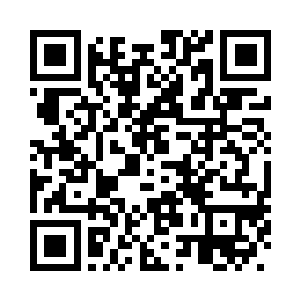 队伍最前方就出现庞大的金属飞船二维码生成