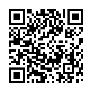 阮软向坐到旁边单人沙发上的某个家伙瞄去二维码生成