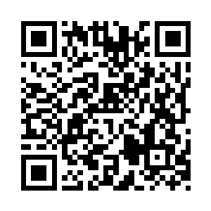 防守方并未在天空中部署太多的战争机器二维码生成