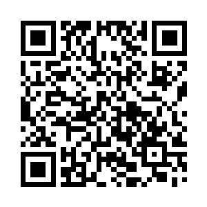 阴狠毒辣的盯着靖南城墙上那位身着大明官服二维码生成