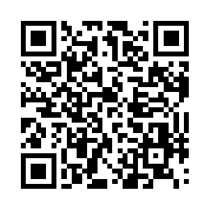 阴阳巨人抱起他冲出朝霞谷直朝天边而去二维码生成