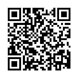 阿九脚步轻盈从一旁的垂花月亮门走来二维码生成