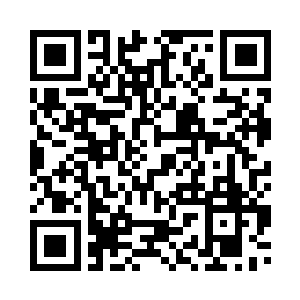 阿尔法摘下了自己的眼镜递给林锐二维码生成