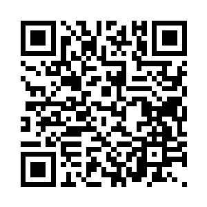 陆尘与黄明一左一右地站在他的两旁二维码生成