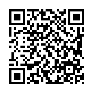 陈三爷在床上躺了几天之后就可以下地走动了二维码生成