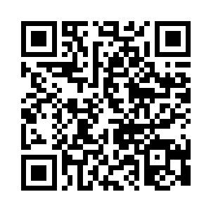 陈小练在给身上涂抹萤火蛙分泌液的时候二维码生成