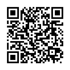 陈小练用复杂的眼神看着这个老家伙二维码生成