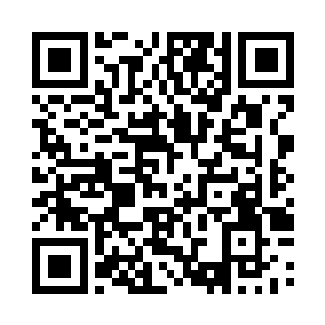 陈小练的眼前也突然看见了初代GM的手对着自己二维码生成