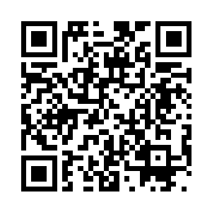 陈雨馨小心的拿起这串漂亮的项链二维码生成