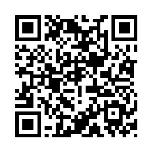 随便找了本书然后走到一个空位置坐下来二维码生成