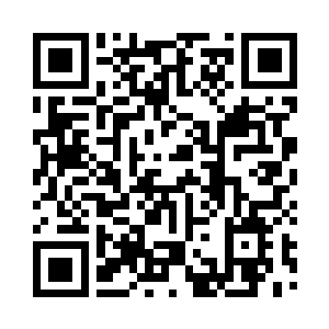 随即也是把头埋在了自己奶奶的怀里面二维码生成