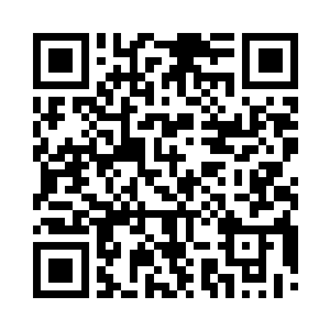 随后又从沈婉瑜的首饰盒子里拿出了一套首饰二维码生成