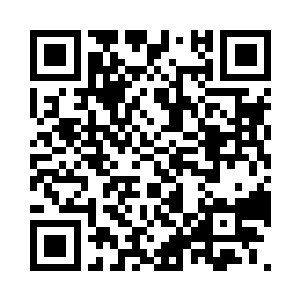 随后心脏旁的几根大动脉竟然弹射而出二维码生成