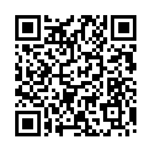 随后无聊的点开了秦月的朋友圈看了看二维码生成