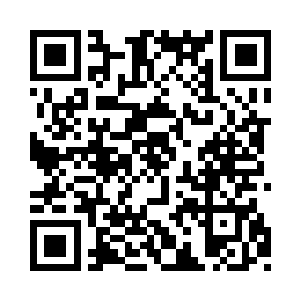 随后直接带着黑衣人朝着密室的另外一边走去二维码生成