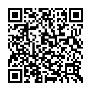 随后被扭曲的空间吸收进了那个巨大的空间裂缝二维码生成