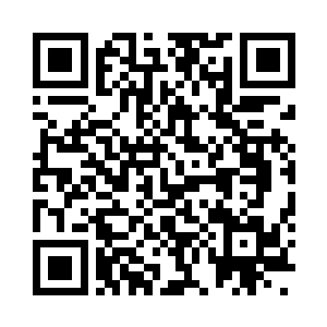 随后龙傲天的目光也落到了黑色的漩涡之上二维码生成