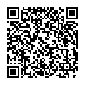 随手便将译文连带原本的藏宝图都烧了个干干净净不留丝毫的踪迹二维码生成