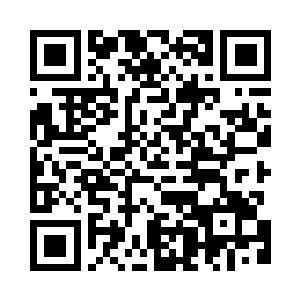 随手就从腋下拔出一支小手枪指着二维码生成