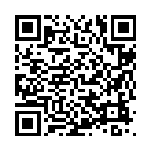 随着剑尘和黄鸾两人的身影在空间之门内消失二维码生成