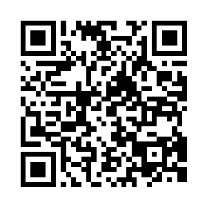 隔着整个天使军团看向那道巨大的石门二维码生成