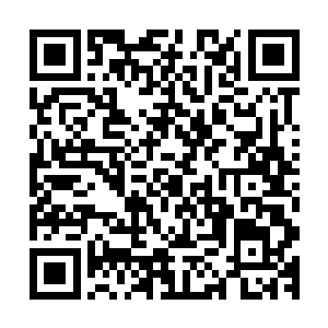 难怪两入区委书记都前赴后继的匍匐倒在这个女入的石榴裙下二维码生成