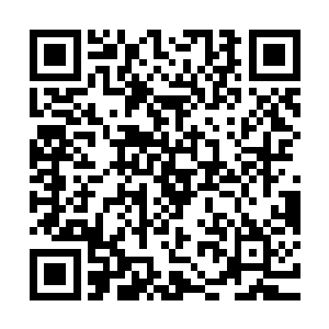 难怪他会觉得那个女人会让他有种很熟悉的甚至要心碎了的感觉二维码生成