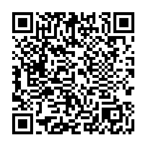 难道你以为就凭你们这些人就真的能够奈何得了我们不成龙傲天淡淡的说道二维码生成