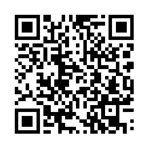 雨果和凯文两个人你一言我一语地感叹着二维码生成